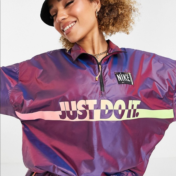 New Nike washed woven festival jacket in purple and pink ombre - Picture 8 of 8